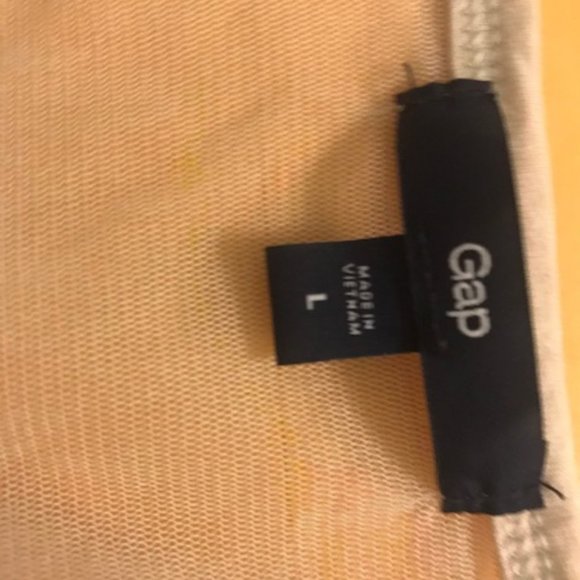 gap top - Picture 2 of 2